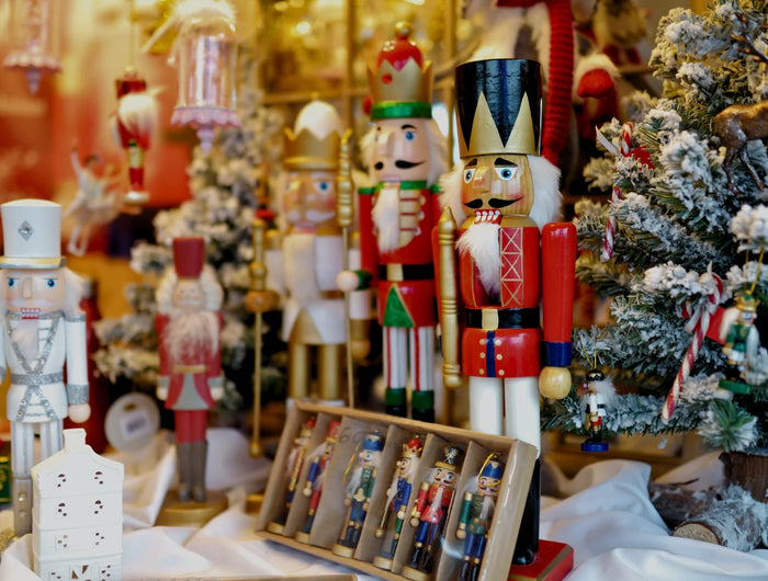 All Christmas Ornaments & Figures