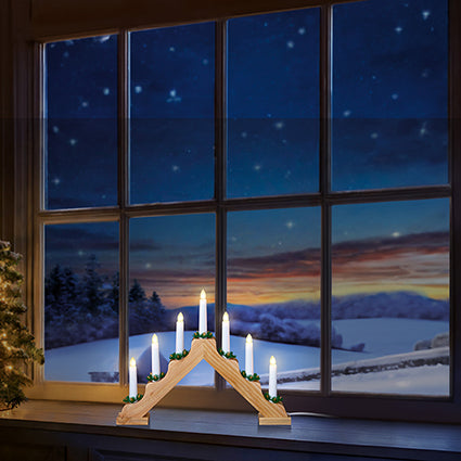 Pine Candle Bridge with 7 LED Bulbs