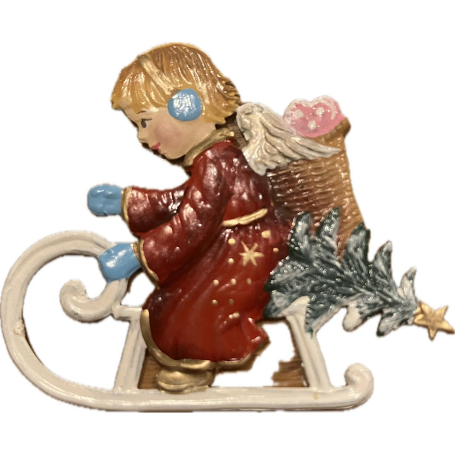 Angel riding sleigh image 0